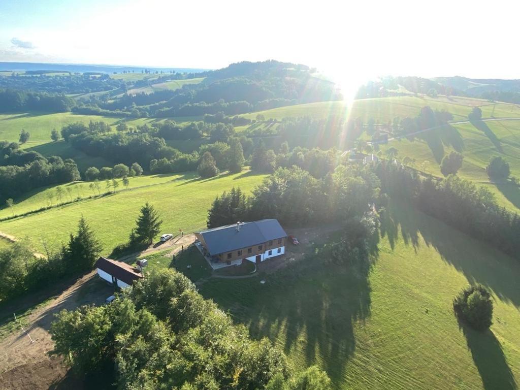 Restaurace A Penzion Gansberg Cotkytle Kültér fotó
